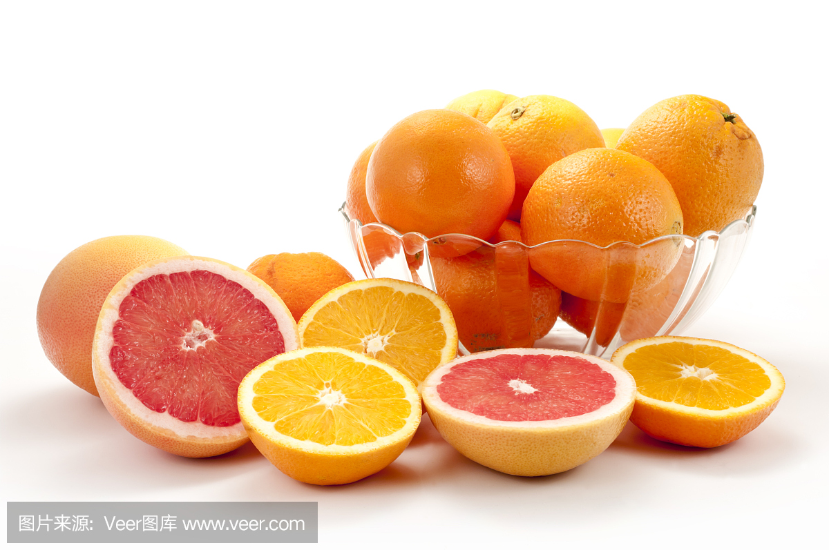 新鲜多汁的柑橘类水果
